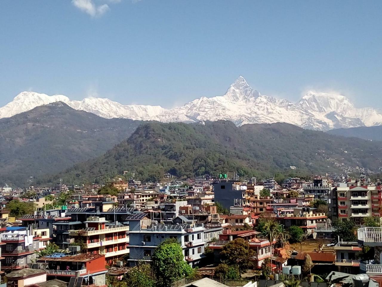 Hotel Snow Peak Pokhara Kültér fotó